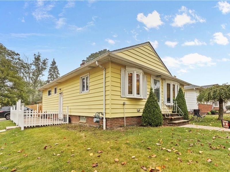 11770 Barrington Boulevard, Cleveland, OH 44130 Photo 3