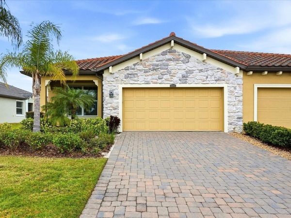 2607 AVOLET COURT, LAKEWOOD RANCH, FL 34211