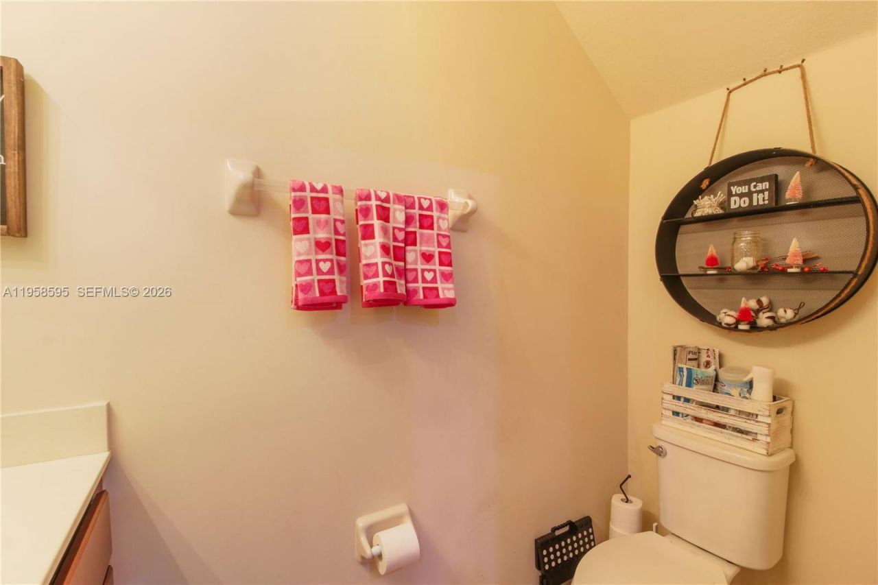 707 SE 32nd Ter , Homestead, FL 33033 Photo