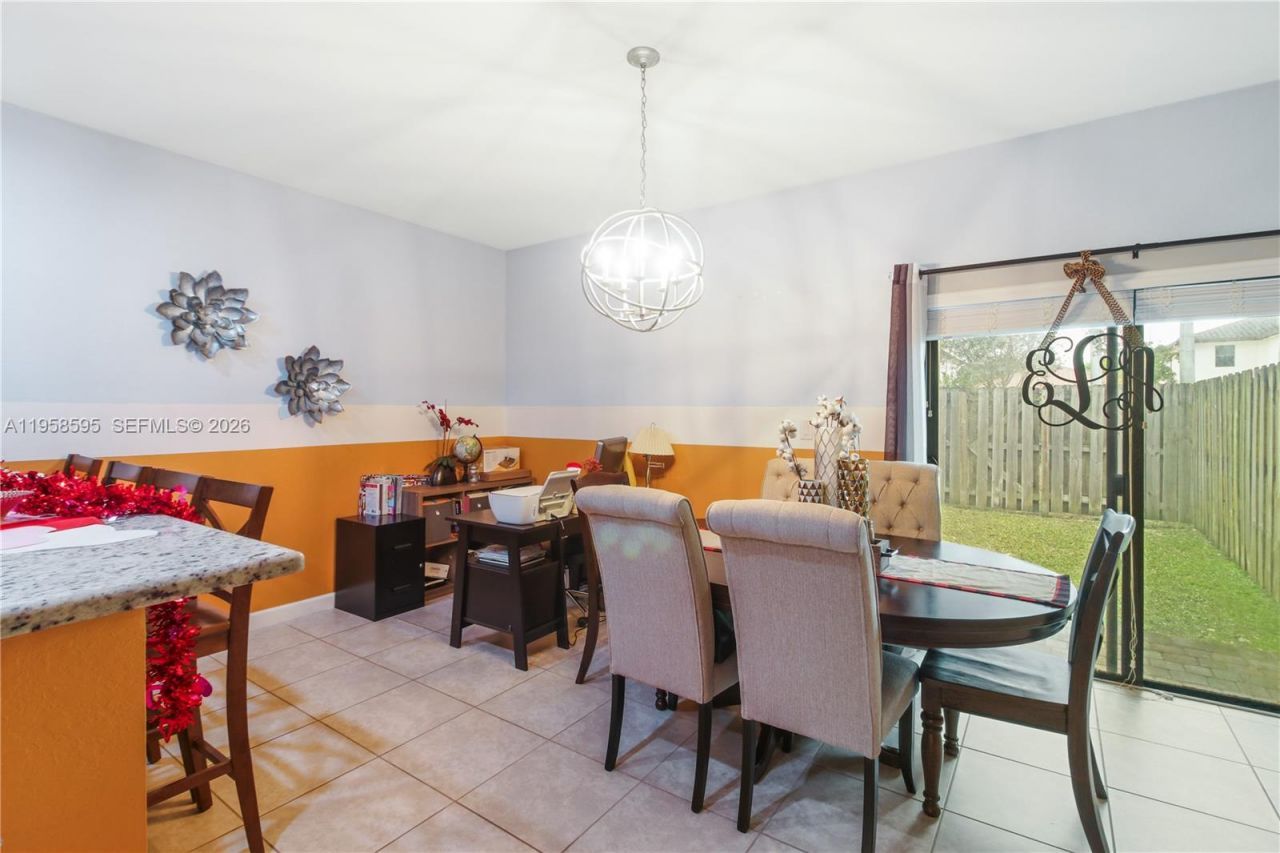 707 SE 32nd Ter , Homestead, FL 33033 Photo