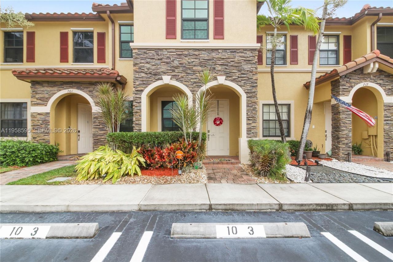 707 SE 32nd Ter, Homestead, FL 33033 Photo