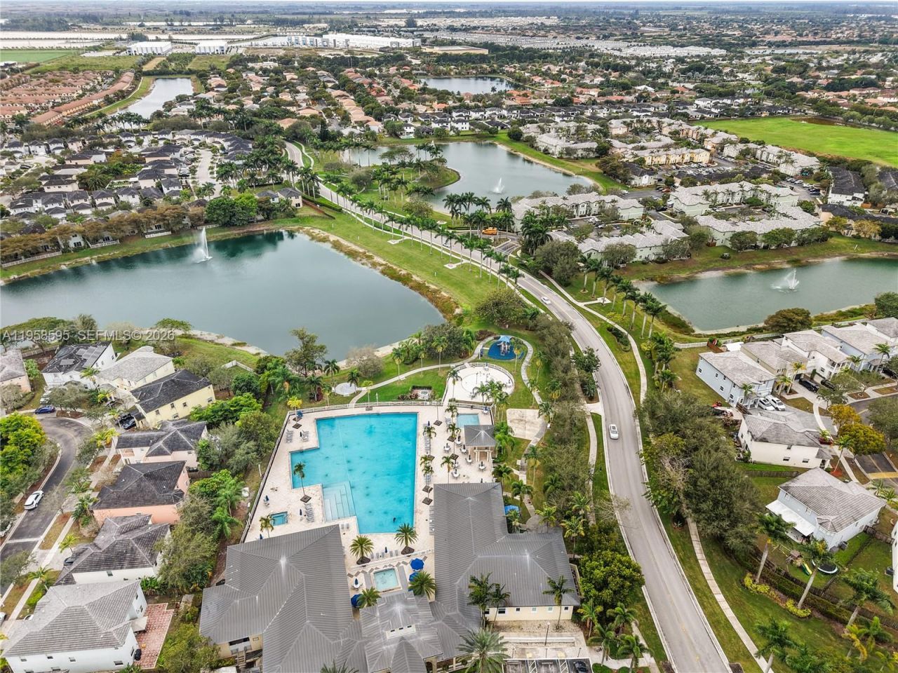 707 SE 32nd Ter , Homestead, FL 33033 Photo