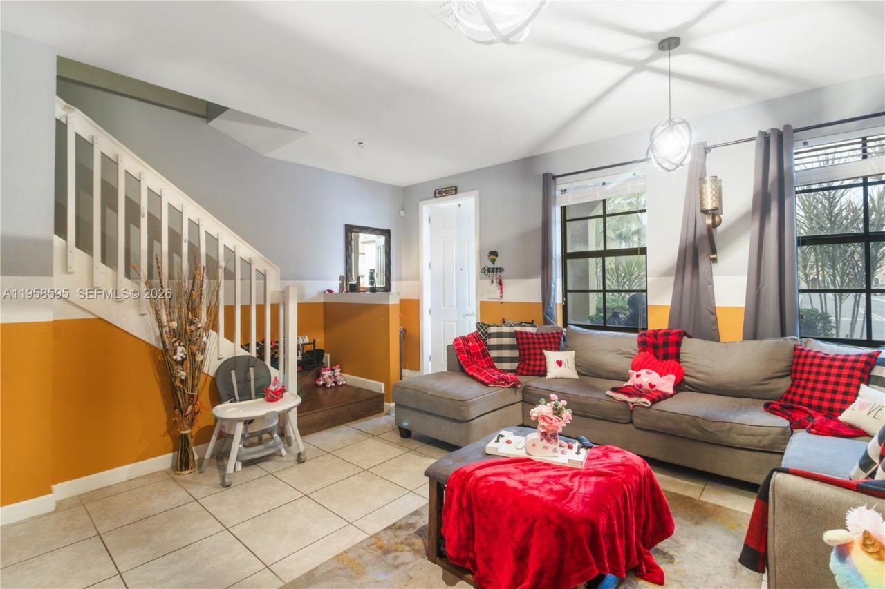 707 SE 32nd Ter , Homestead, FL 33033 Photo