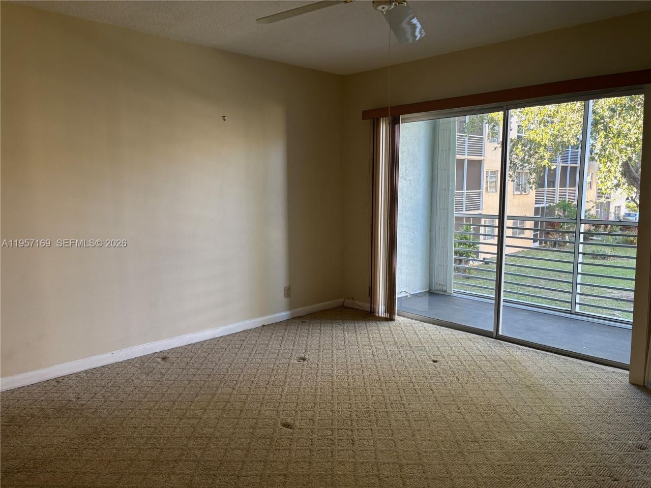 151 Berkley Rd, Unit 208, Hollywood, FL 33024 Photo