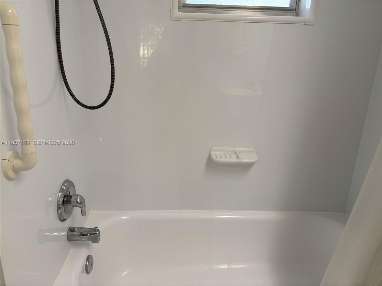 151 Berkley Rd, Unit 208, Hollywood, FL 33024 Photo