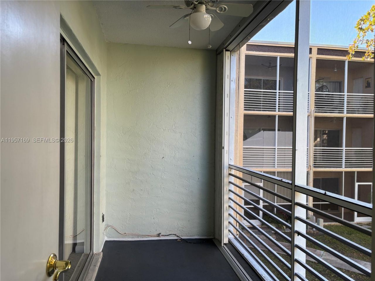 151 Berkley Rd, Unit 208, Hollywood, FL 33024 Photo