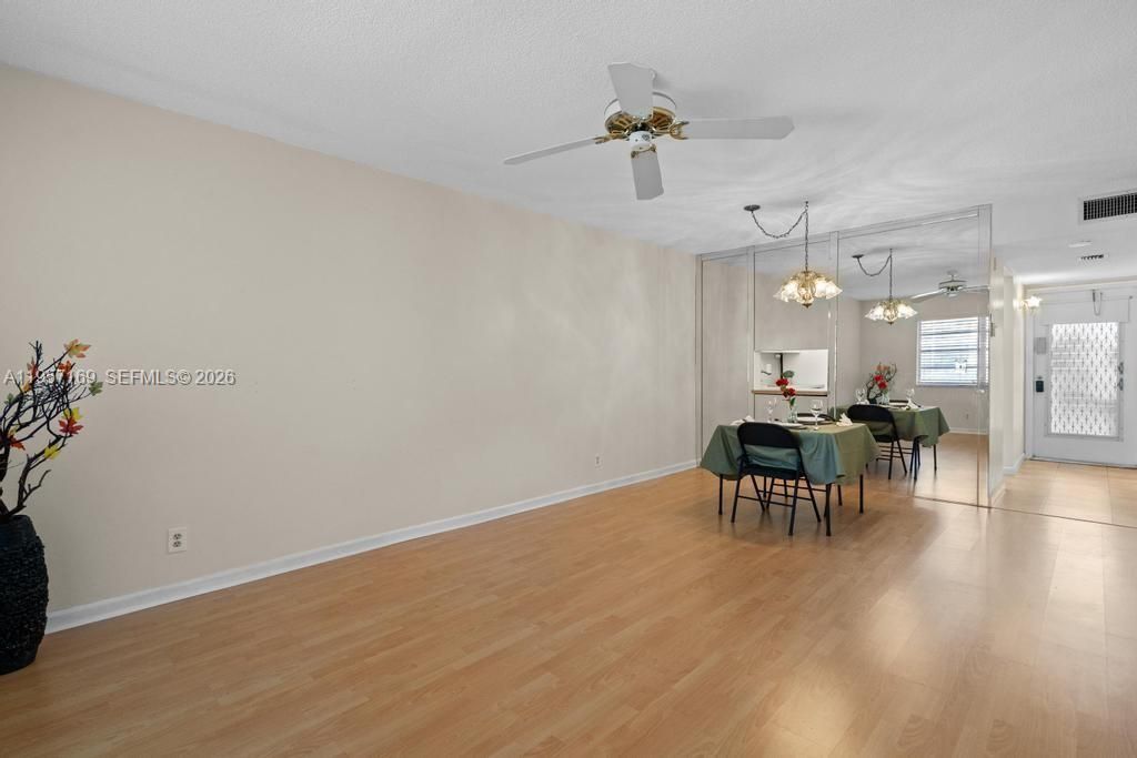 151 Berkley Rd, Unit 208, Hollywood, FL 33024 Photo