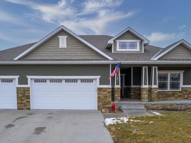 9249 Fairbanks Court, Lincoln, NE 68516
