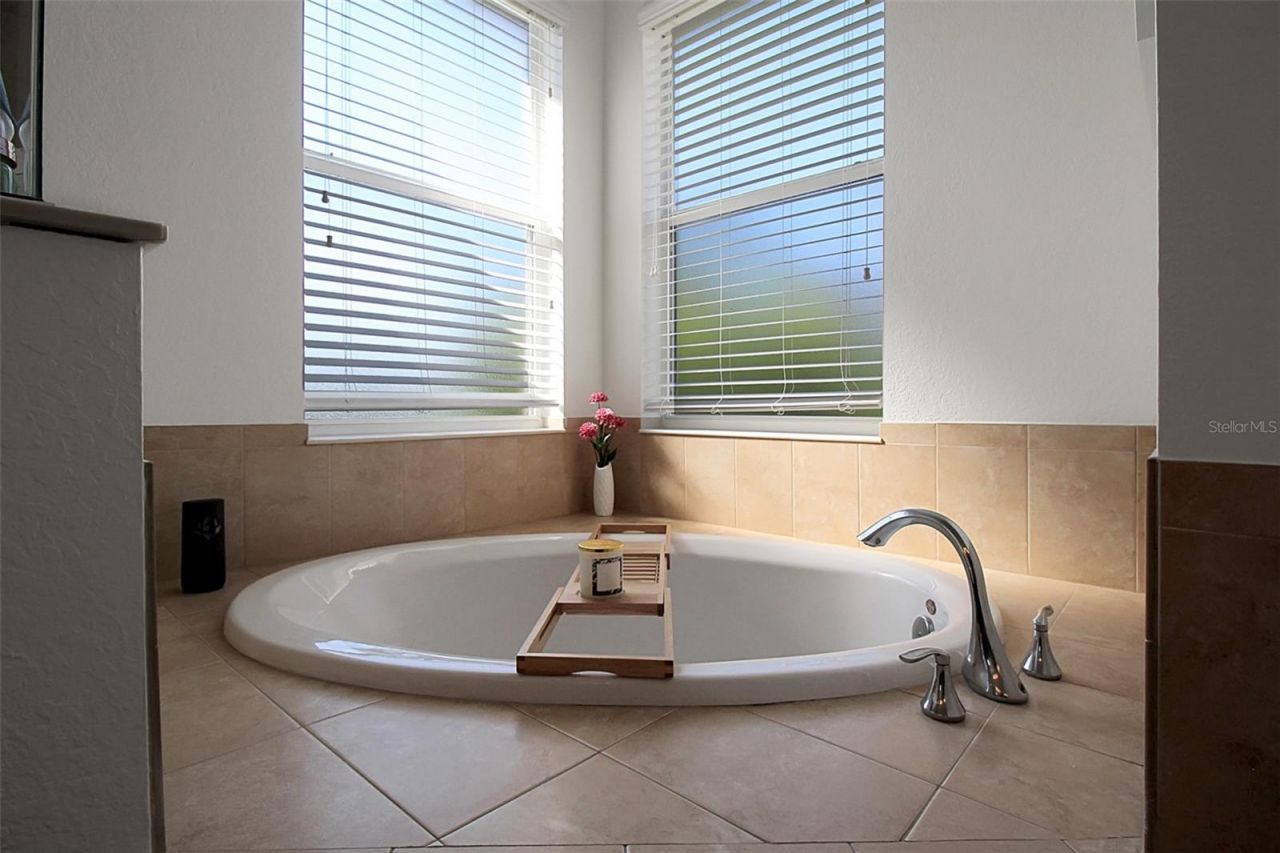 8820 Heritage Sound Drive, Bradenton, FL 34212 Photo