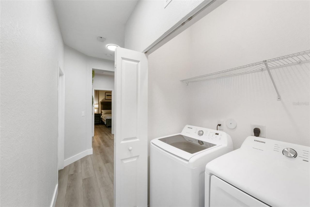 549 NE 206th Lane, Miami, FL 33179 Photo