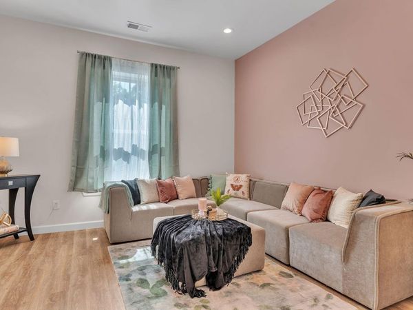 415 Arno Street SE, Albuquerque, NM 87102