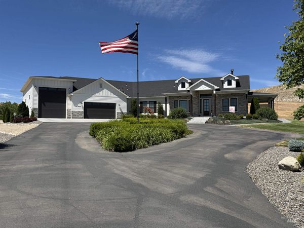 16368 Brunello Ct, Caldwell, ID 83607