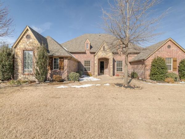 6609 Whispering Grove Drive, Oklahoma City, OK 73169