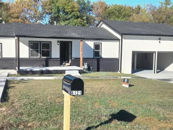 6121 W 40th Street, Tulsa, OK 74107