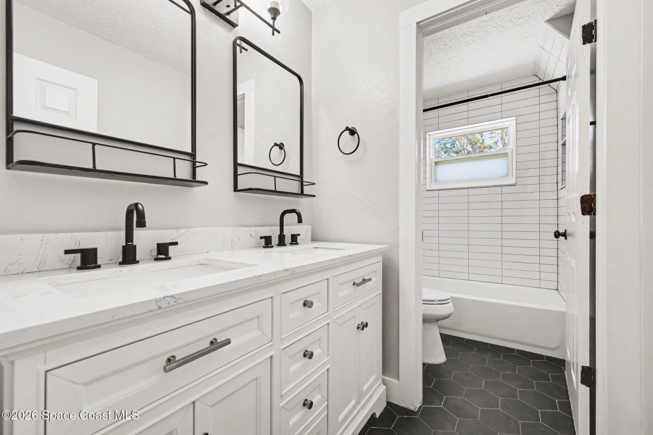 4923 Flora Drive, Melbourne, FL 32934 Photo