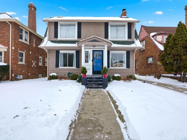 14837 Ashton Road, Detroit, MI 48223