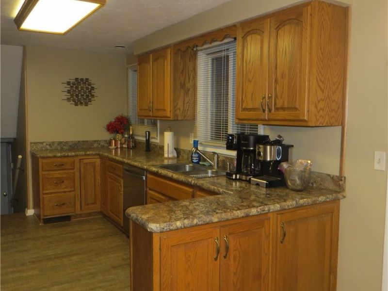 46580 Middle Ridge, Amherst, OH 44001 Photo 8