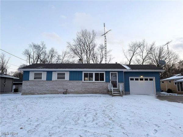 260 Ironwood Street SW, Canton, OH 44706