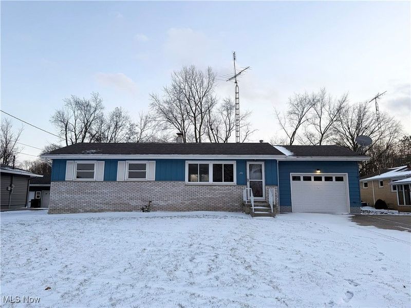 260 Ironwood Street SW, Canton, OH 44706 Photo 1