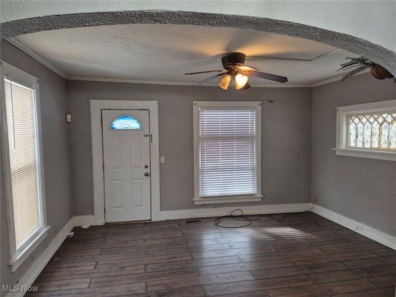 321 8th Street, Elyria, OH 44035 Photo 5