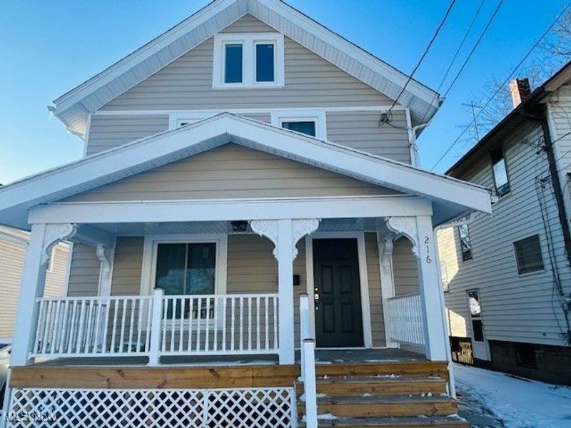 216 N Lyman Street, Wadsworth, OH 44281 Photo 1