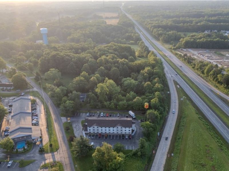 4360 Beal Drive, Kent, OH 44240 Photo 5