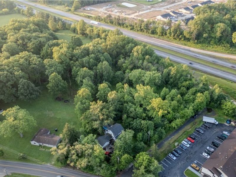 4360 Beal Drive, Kent, OH 44240 Photo 7