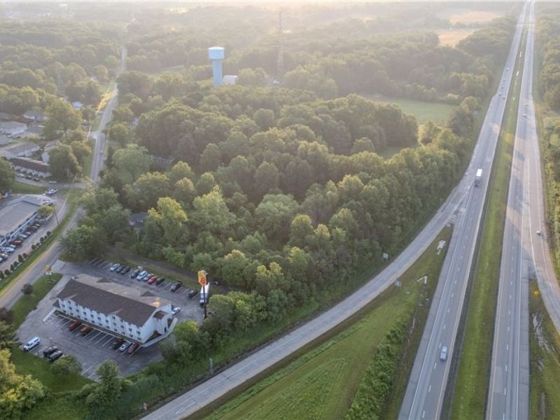 4360 Beal Drive, Kent, OH 44240 Photo 9