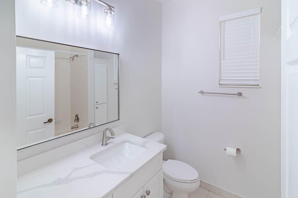 356 SE Bloxham Way, Stuart, FL 34997 Photo