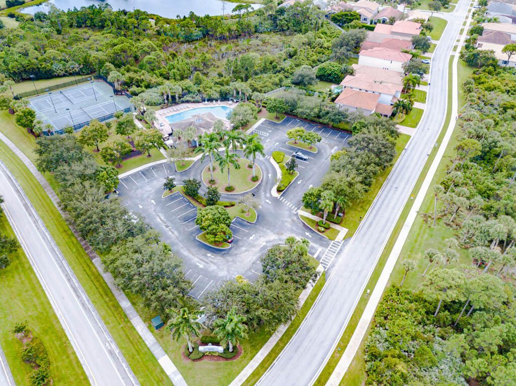 356 SE Bloxham Way, Stuart, FL 34997 Photo