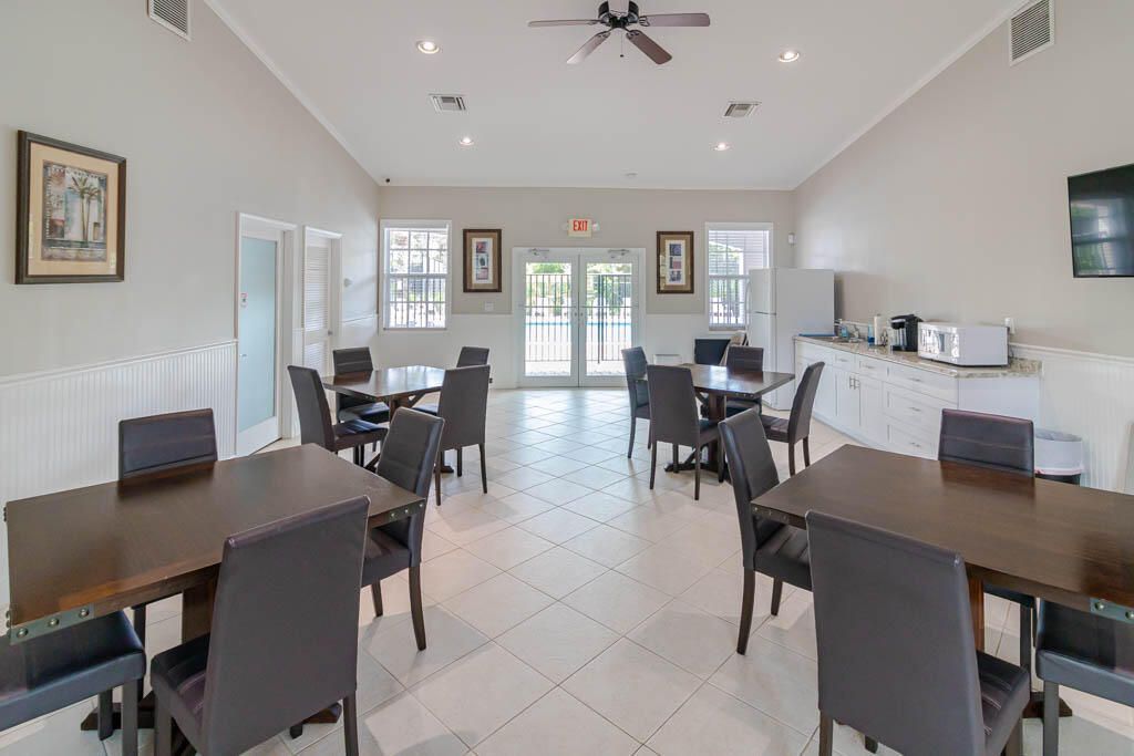 356 SE Bloxham Way, Stuart, FL 34997 Photo