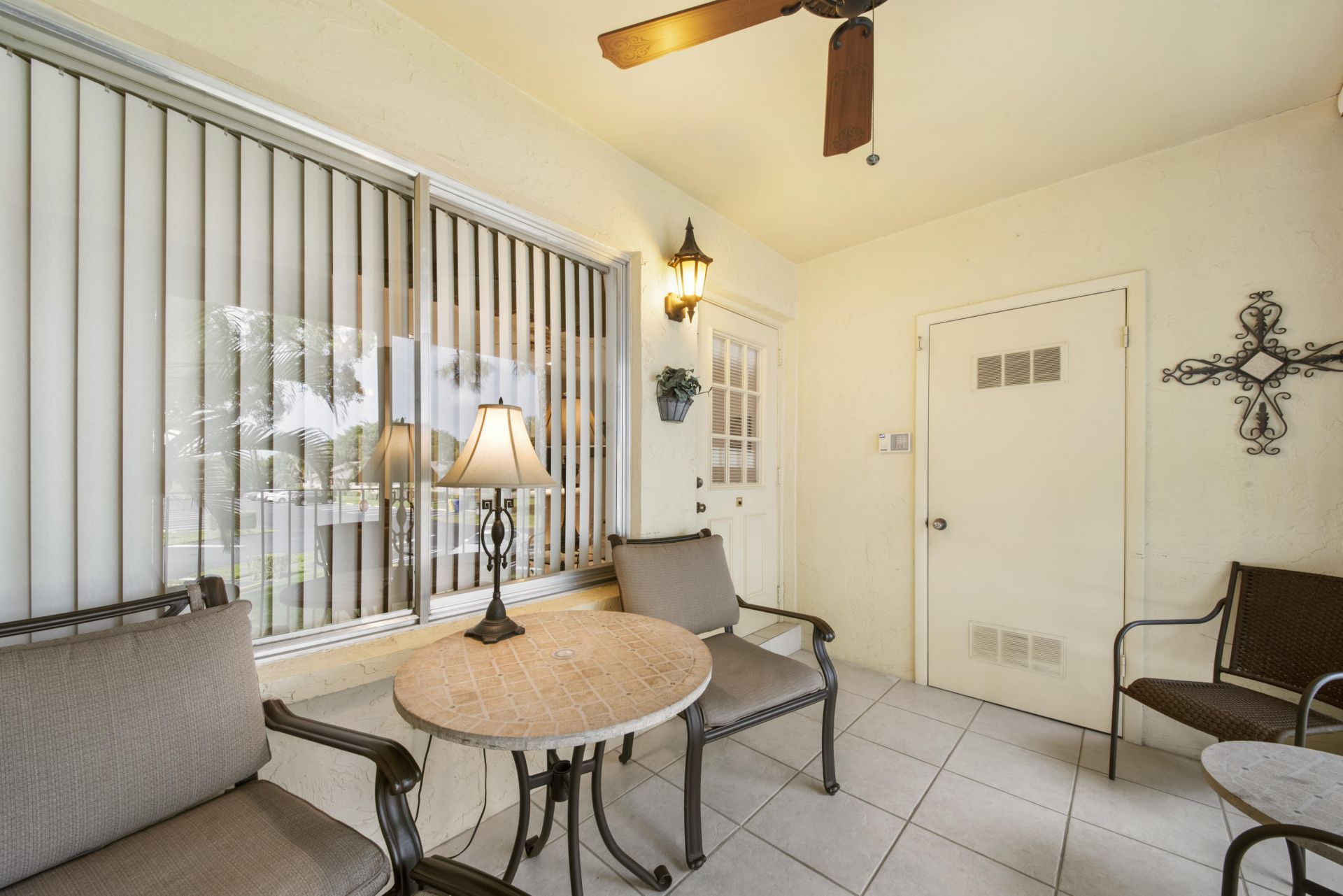 417 Pine Glen Lane, Unit D-2, Greenacres, FL 33463 Photo
