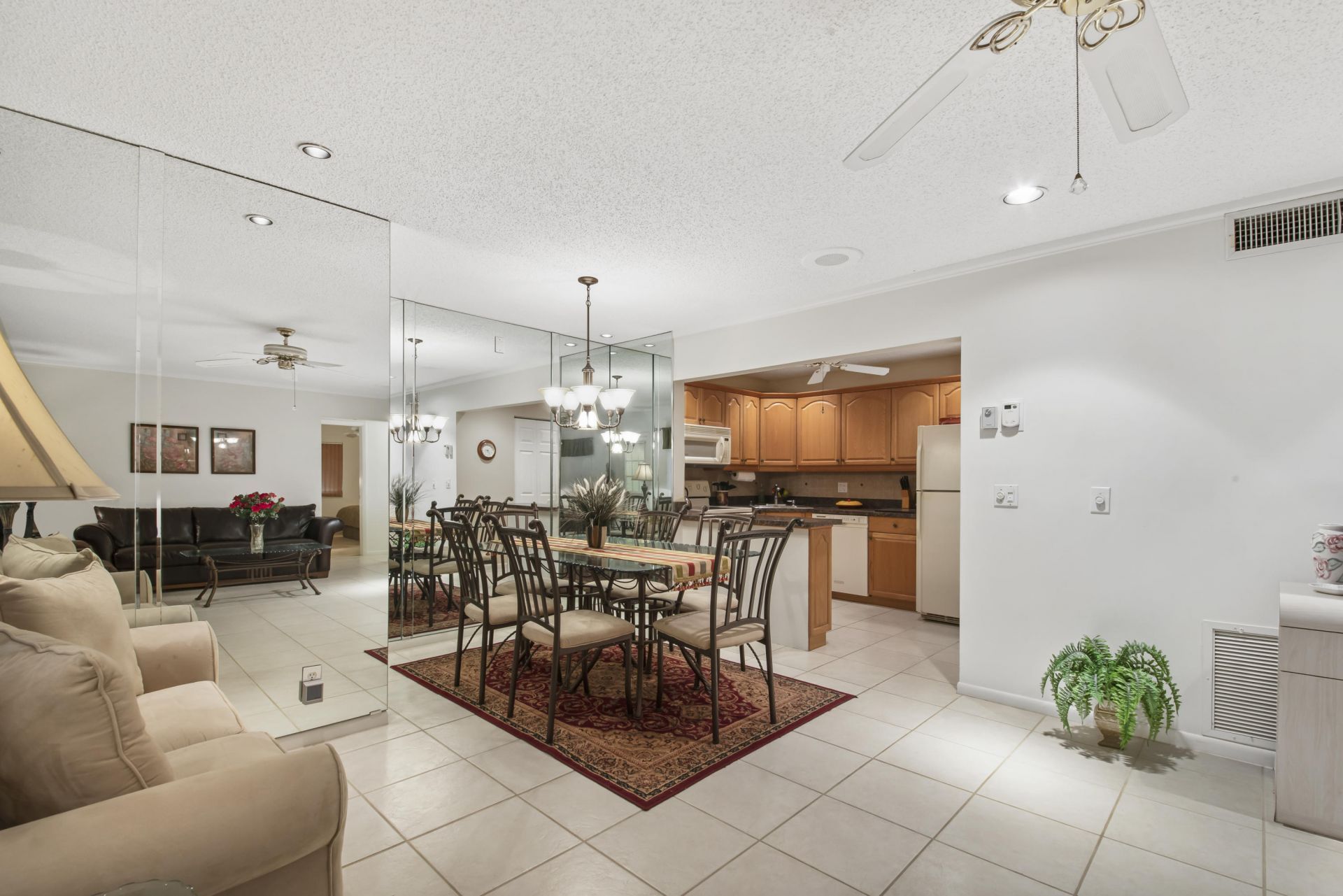 417 Pine Glen Lane, Unit D-2, Greenacres, FL 33463 Photo