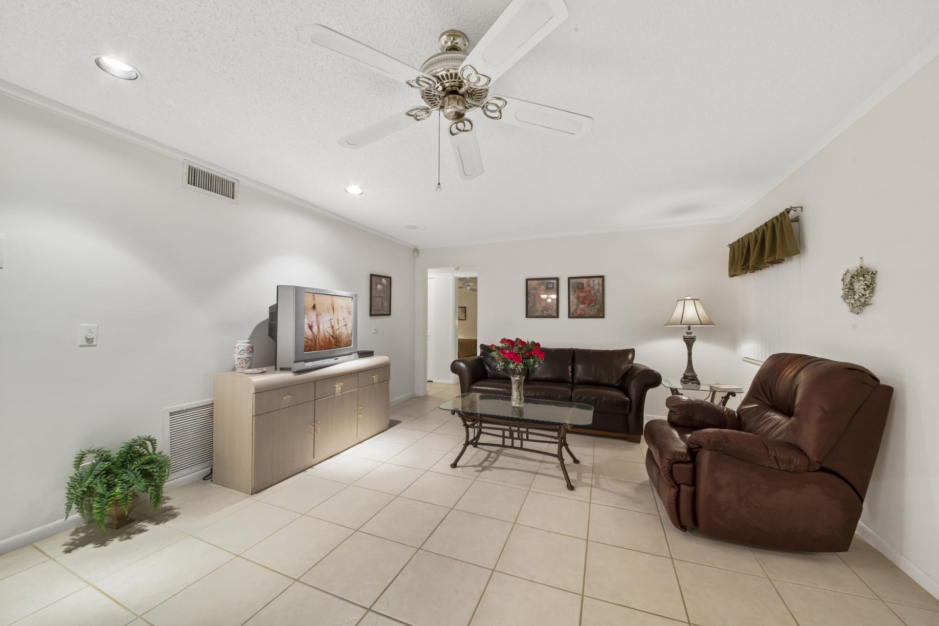 417 Pine Glen Lane, Unit D-2, Greenacres, FL 33463 Photo