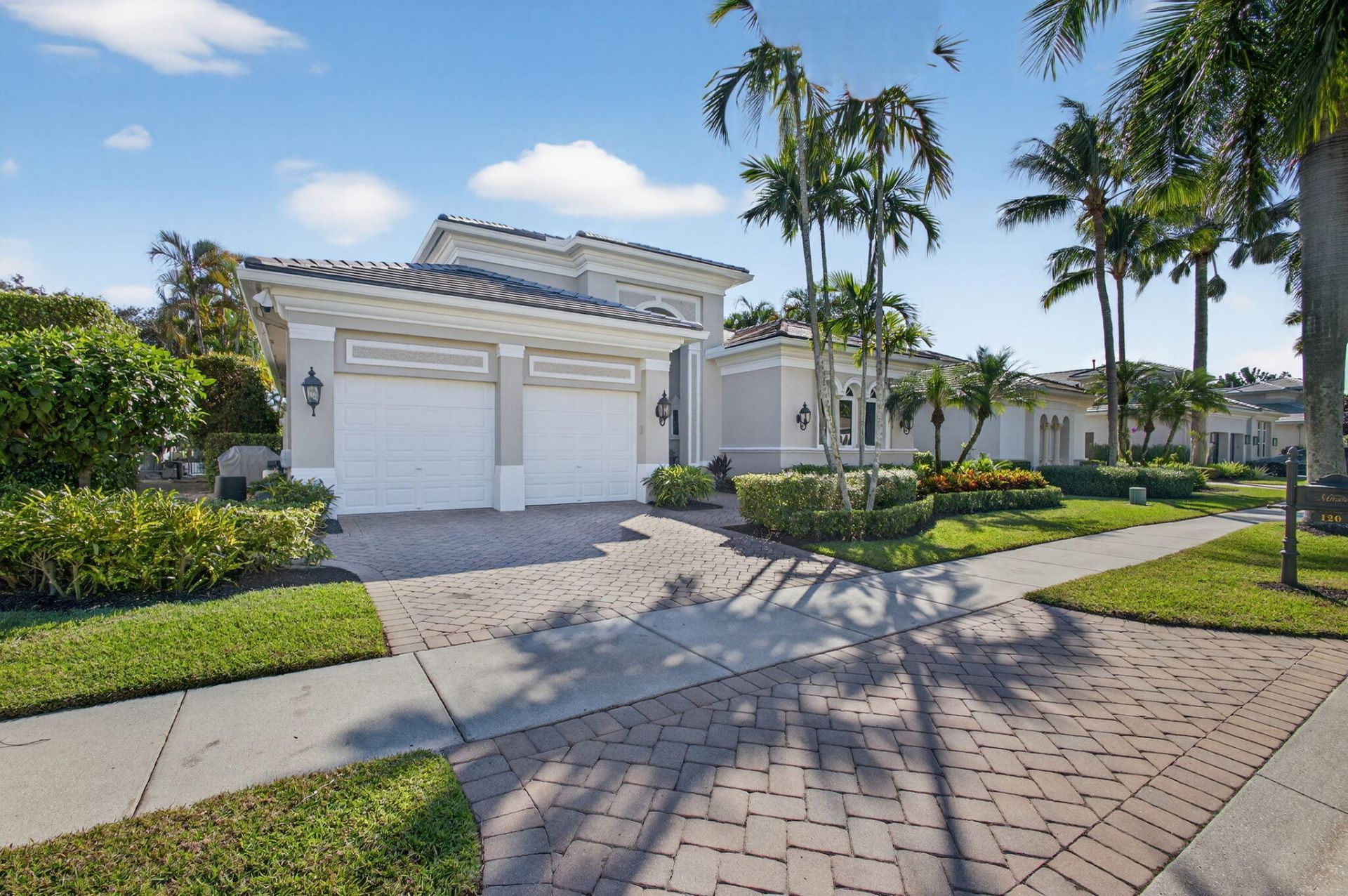 120 Via Mariposa, Palm Beach Gardens, FL 33418 Photo