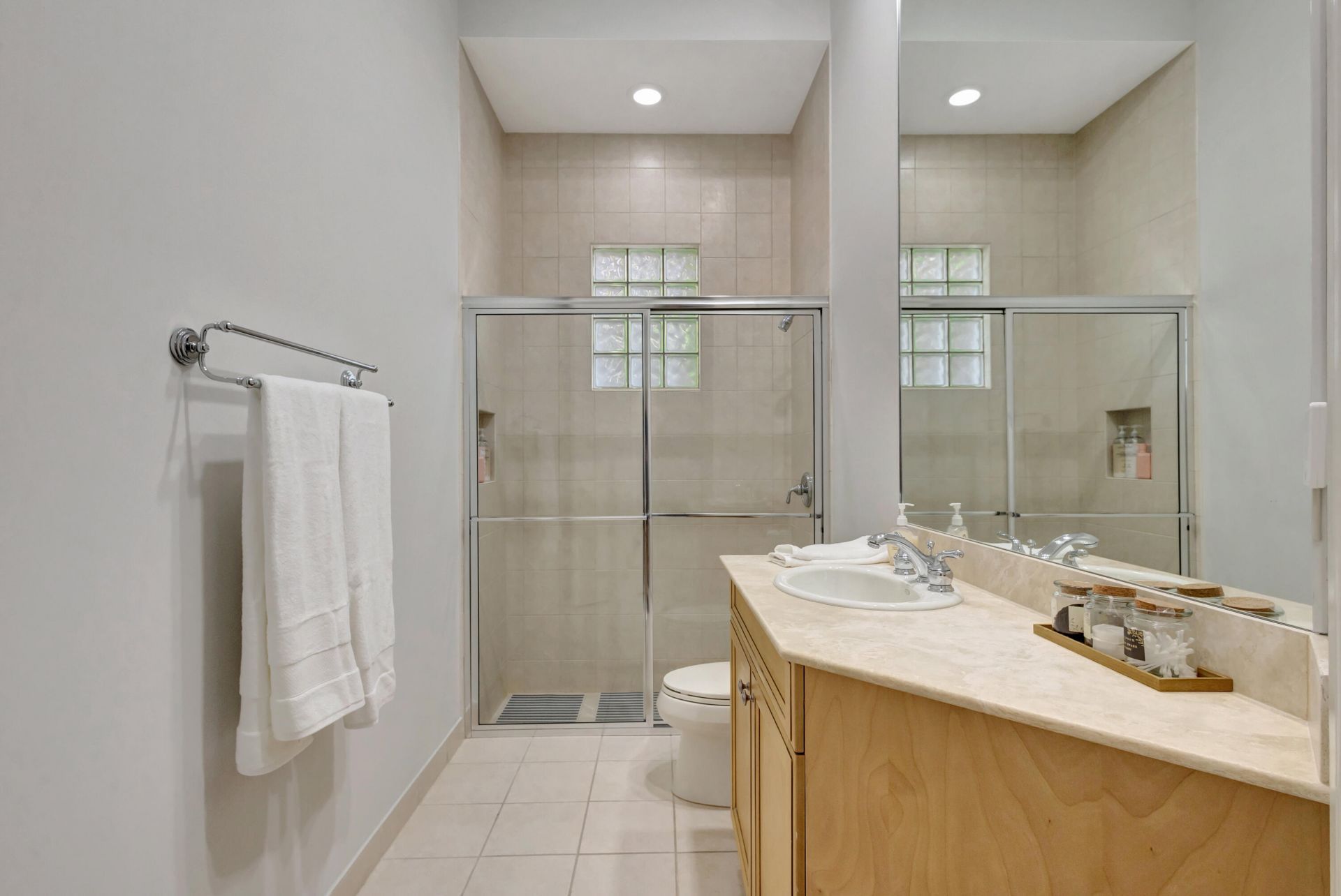 120 Via Mariposa, Palm Beach Gardens, FL 33418 Photo