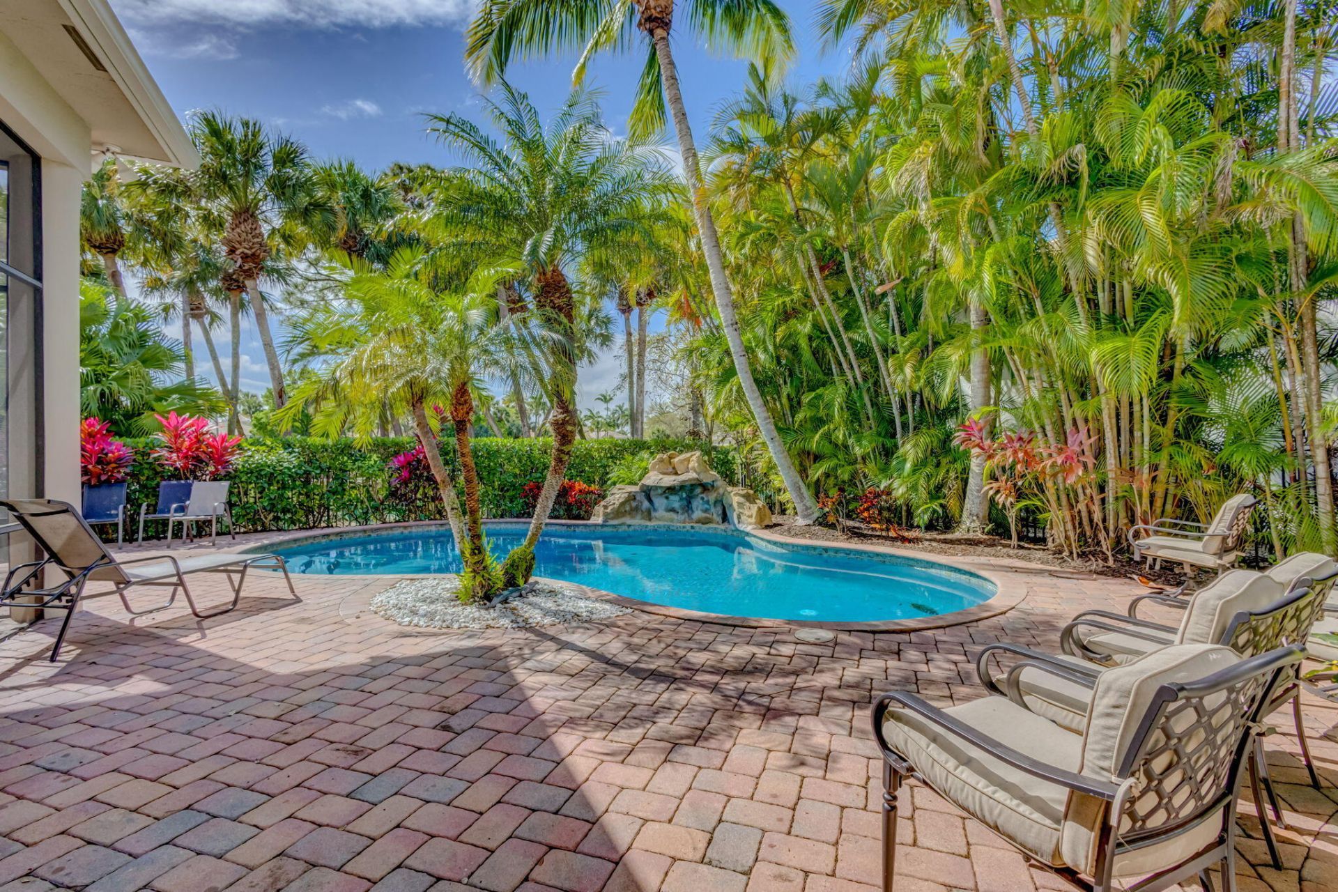 120 Via Mariposa, Palm Beach Gardens, FL 33418 Photo