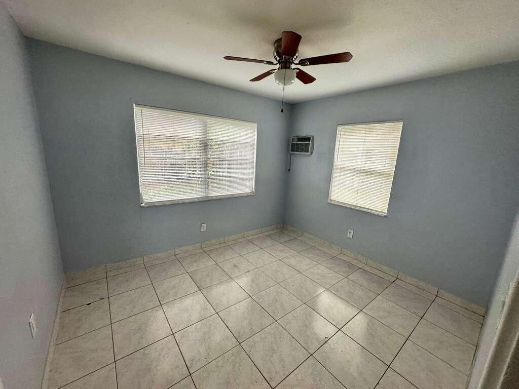 23 SE 12th Street, Unit 22, Dania Beach, FL 33004 Photo