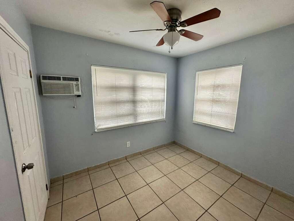 23 SE 12th Street, Unit 22, Dania Beach, FL 33004 Photo