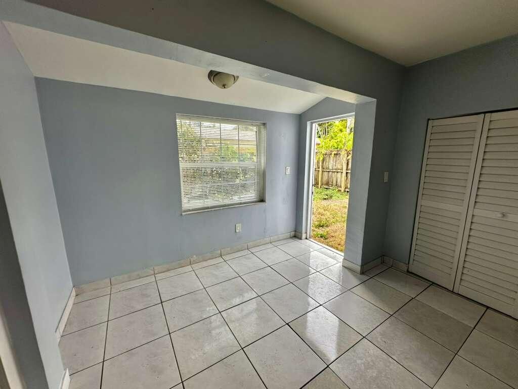 23 SE 12th Street, Unit 22, Dania Beach, FL 33004 Photo