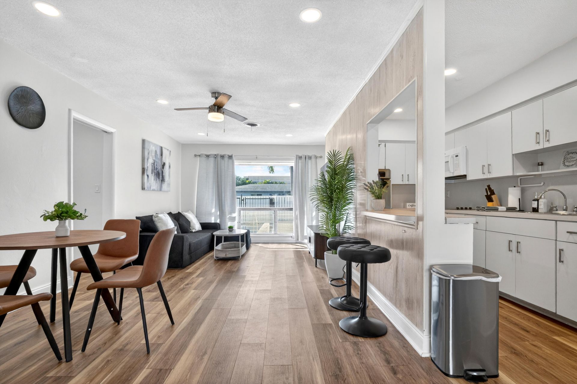 1761 NE 55th Street, Unit 1, Fort Lauderdale, FL 33334 Photo