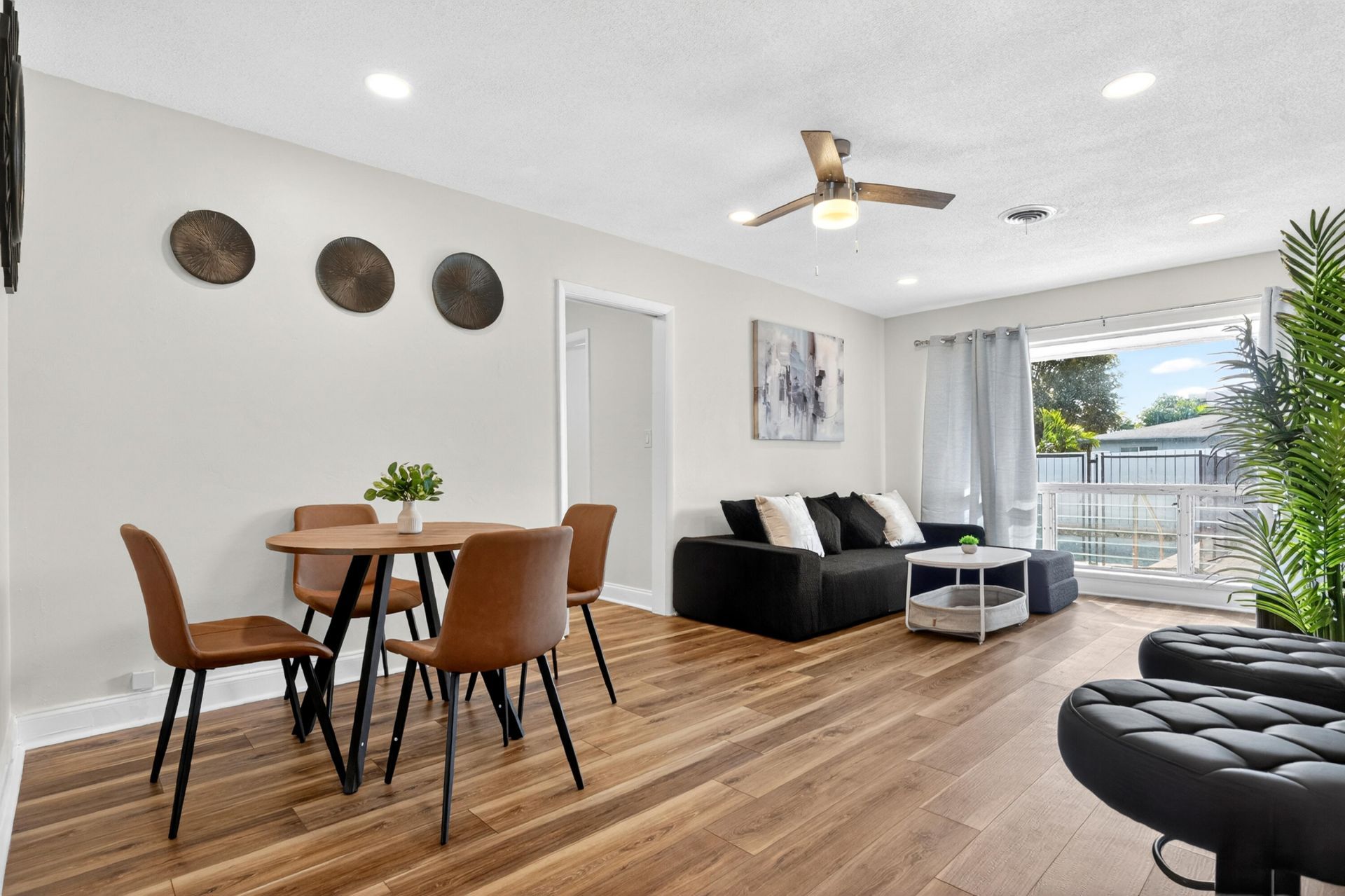 1761 NE 55th Street, Unit 1, Fort Lauderdale, FL 33334 Photo