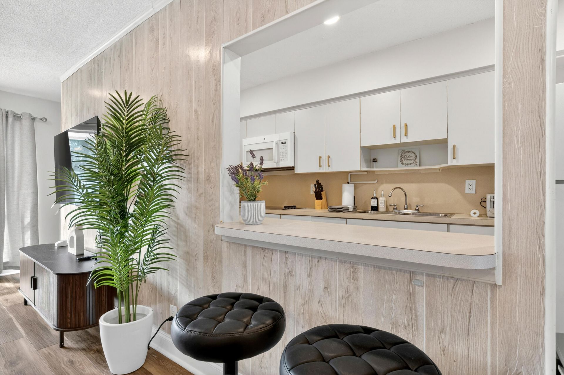 1761 NE 55th Street, Unit 1, Fort Lauderdale, FL 33334 Photo