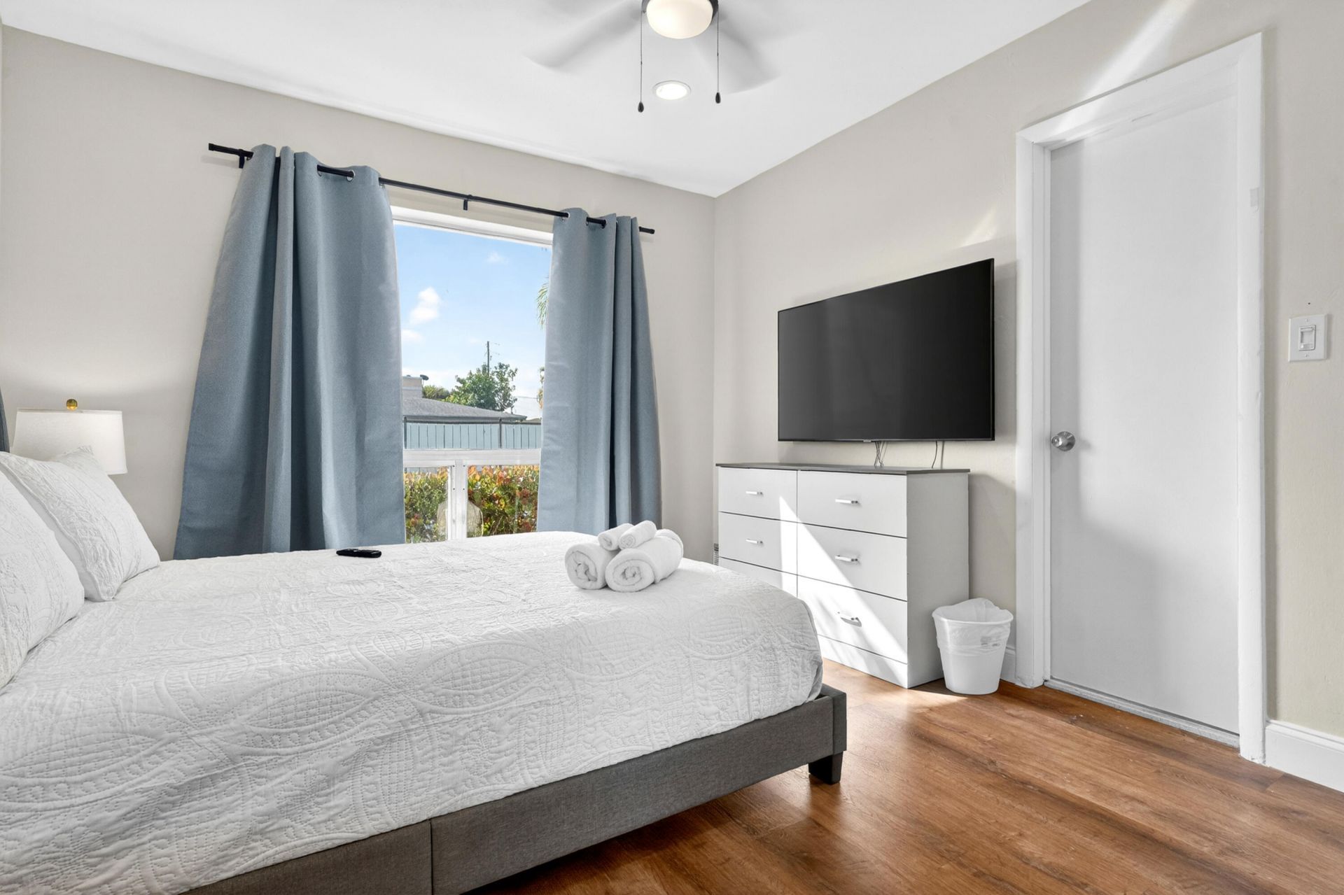 1761 NE 55th Street, Unit 1, Fort Lauderdale, FL 33334 Photo