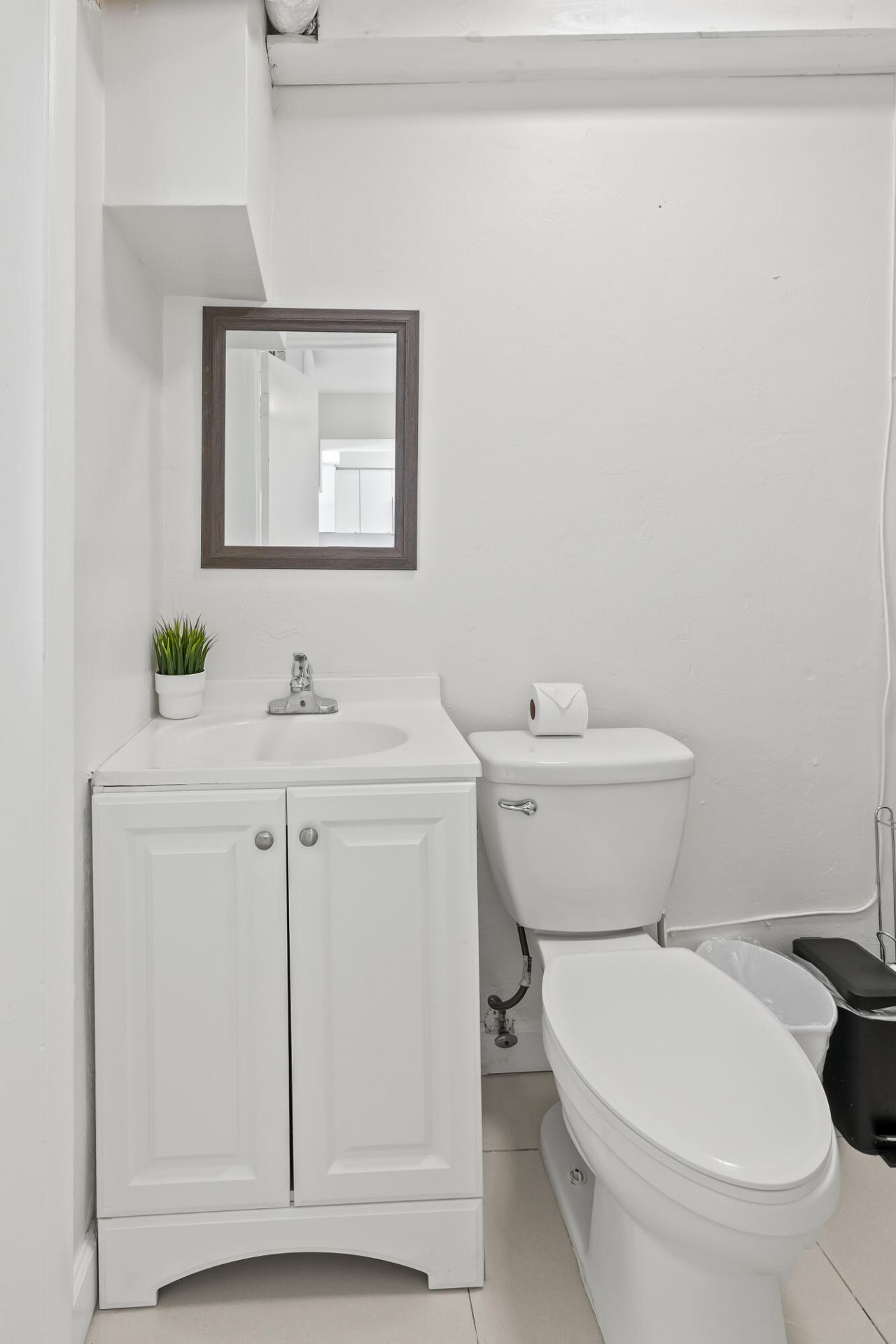 1761 NE 55th Street, Unit 2, Fort Lauderdale, FL 33334 Photo