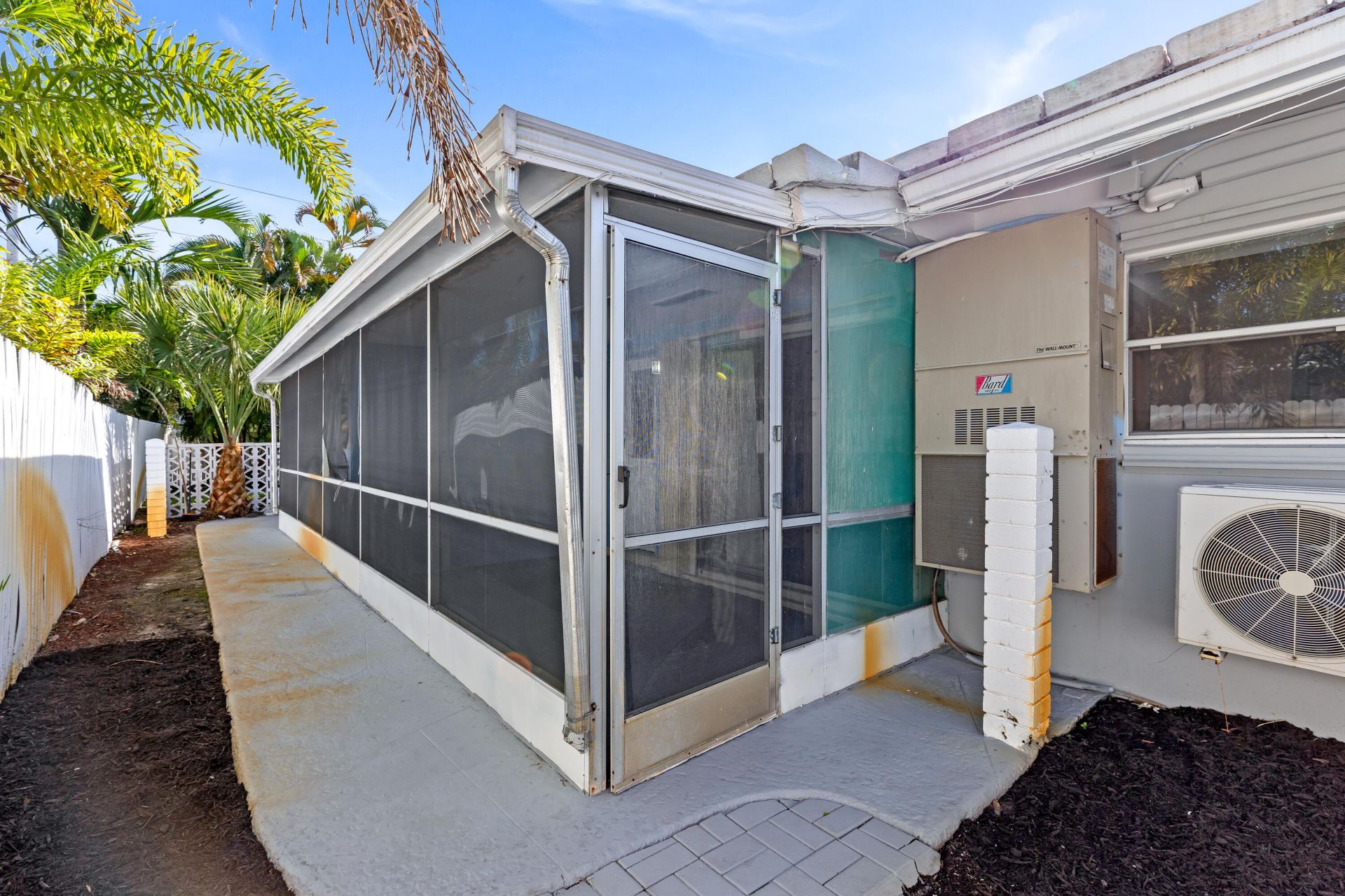 1761 NE 55th Street, Unit 2, Fort Lauderdale, FL 33334 Photo