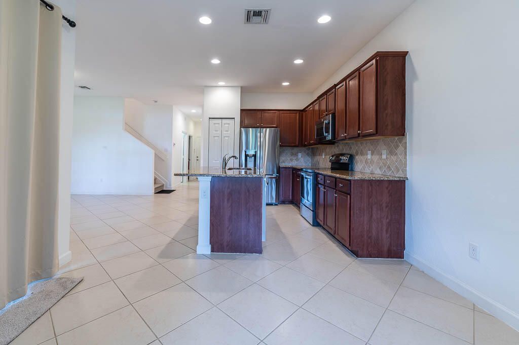 10283 Wellington Parc Drive, Wellington, FL 33449 Photo