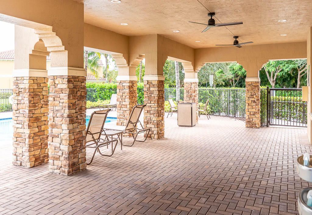 10283 Wellington Parc Drive, Wellington, FL 33449 Photo