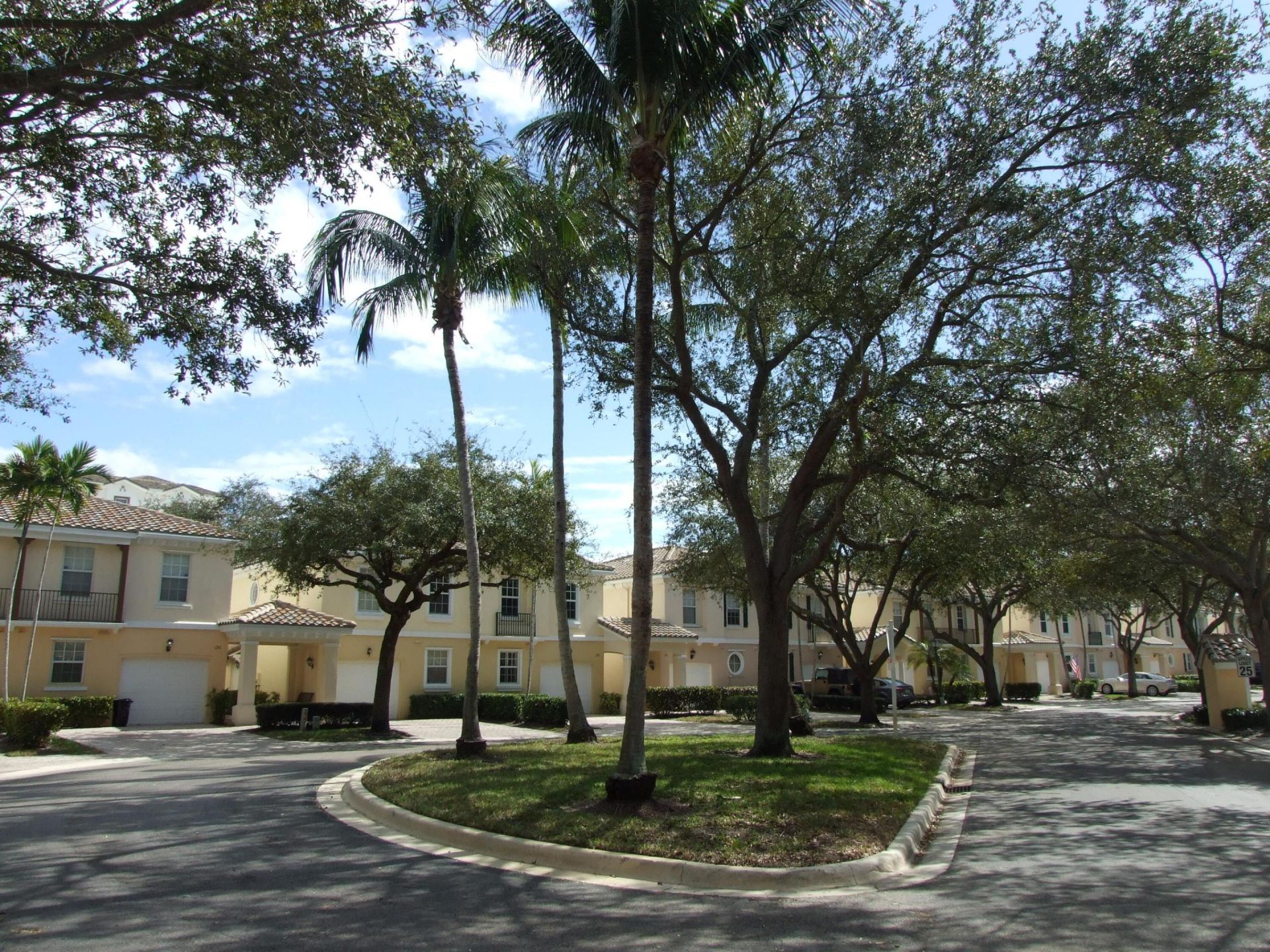 181 Santa Barbara Way, Palm Beach Gardens, FL 33410 Photo