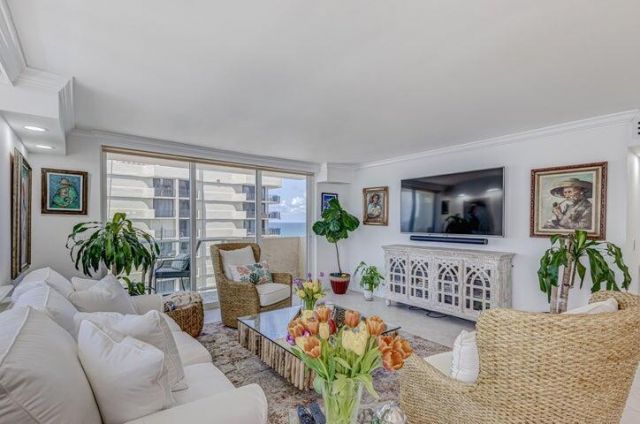 5440 N Ocean Drive, Unit 1502, Singer Island, FL 33404 Photo